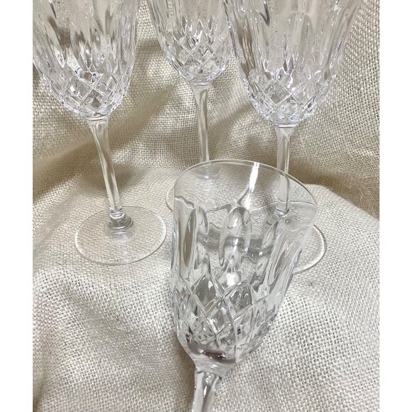 4 Christopher Stuart CAMEO thumbprint diamond cut texture 7 inch wine glasses - Picture 5 of 5
